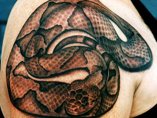 Que significa el tatuaje de una serpiente