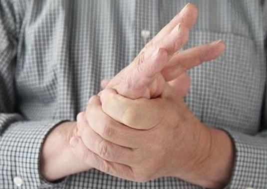 Як лікувати пальці рук?